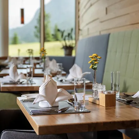 Sieben - Adults Only 4*