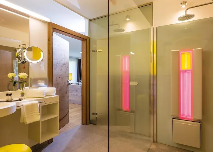 Sieben - Adults Only 4*