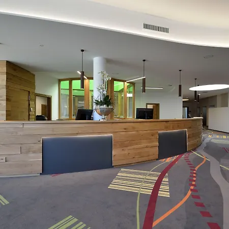 Sieben - Adults Only