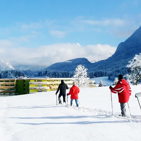 Sieben - Adults Only