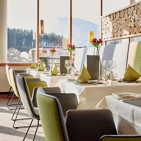 Sieben - Adults Only