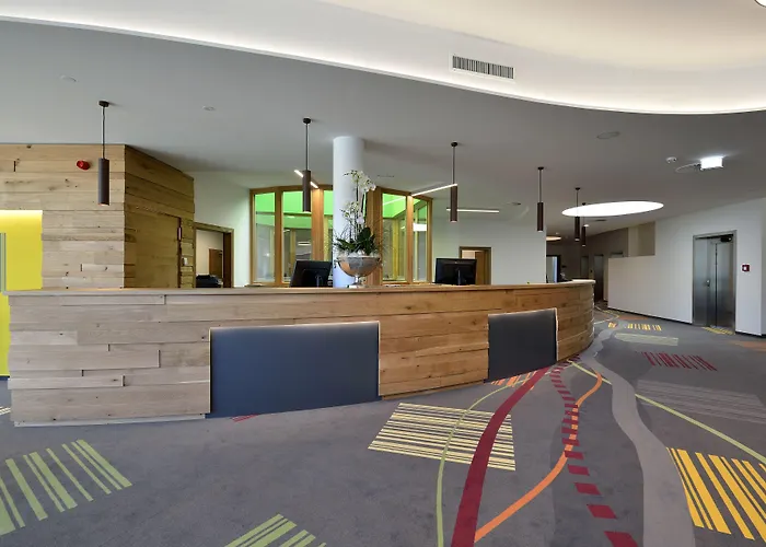 Sieben - Adults Only